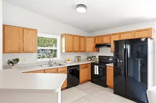 608 9th Ave N, Saint Petersburg, FL 33701 - Photo 11