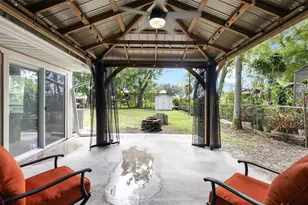 7225 33rd St N, Saint Petersburg, FL 33702 - Photo 3