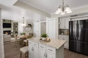 10904 Autumn Oak Pl, Tampa, FL 33618 - Photo 21
