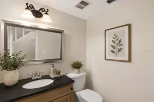 10904 Autumn Oak Pl, Tampa, FL 33618 - Photo 13