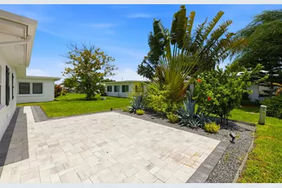 9729 37th Street N, Pinellas Park, FL 33782 - Photo 21