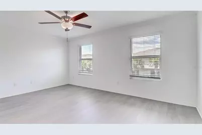 36427 Garden Wall Way, Zephyrhills, FL 33541 - Photo 35