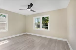 2541 47th Ave N, Saint Petersburg, FL 33714 - Photo 11