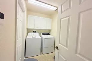 265 Center Oak Cir, Spring Hill, FL 34609 - Photo 17