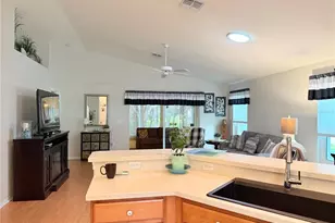 265 Center Oak Cir, Spring Hill, FL 34609 - Photo 9