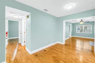 743 41st Ave NE, Saint Petersburg, FL 33703 - Photo 5