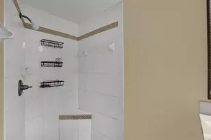 5119 Heath Dr, Orlando, FL 32812 - Photo 17