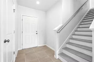 6271 Springmont Loop, Palmetto, FL 34221 - Photo 9