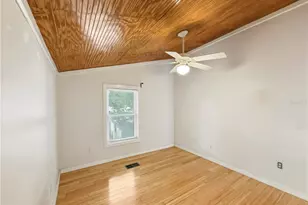 211 E 131st Ave, Tampa, FL 33612 - Photo 35