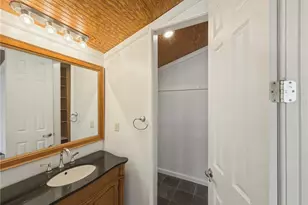 211 E 131st Ave, Tampa, FL 33612 - Photo 29