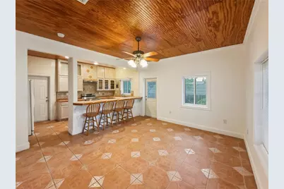 211 E 131st Avenue, Tampa, FL 33612 - Photo 15