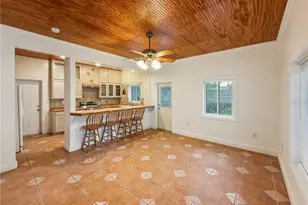 211 E 131st Ave, Tampa, FL 33612 - Photo 15