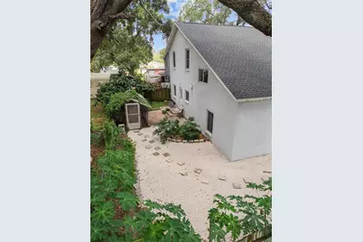 211 E 131st Avenue, Tampa, FL 33612 - Photo 49