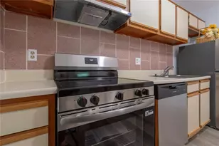 1400 Gandy Blvd N, Saint Petersburg, FL 33702 - Photo 7