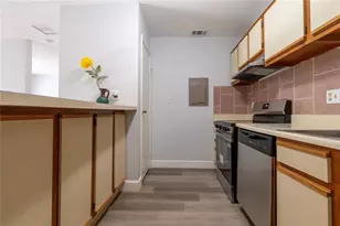1400 Gandy Blvd N, Saint Petersburg, FL 33702 - Photo 11