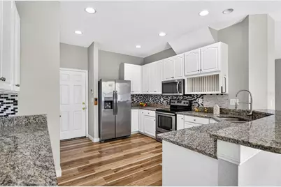 7046 Penta Place, Wesley Chapel, FL 33545 - Photo 9