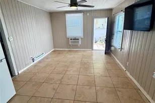 3452 9th Ave N, Saint Petersburg, FL 33713 - Photo 3