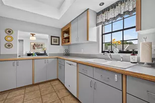 2490 Heron Terrace, Clearwater, FL 33762 - Photo 9