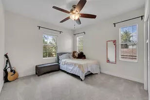 16013 Loneoak View Dr, Lithia, FL 33547 - Photo 29