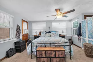 3227 48th Ave N, Saint Petersburg, FL 33714 - Photo 17
