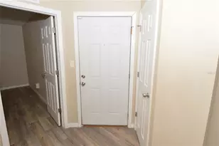 8764 Mallard Reserve Dr, Tampa, FL 33614 - Photo 41