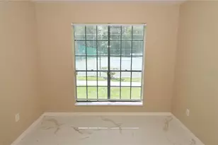 8764 Mallard Reserve Dr, Tampa, FL 33614 - Photo 7