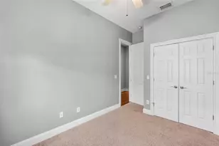 2419 Victoria Gardens Ln, Tampa, FL 33609 - Photo 33