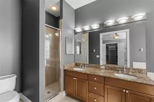 2419 Victoria Gardens Ln, Tampa, FL 33609 - Photo 25