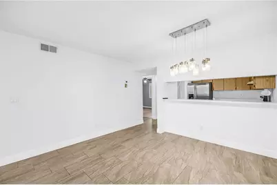 723 83rd Avenue N #102, Saint Petersburg, FL 33702 - Photo 17