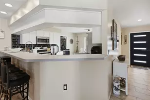 13323 Steves Ct, Spring Hill, FL 34609 - Photo 9