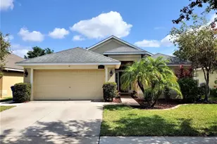 10737 Standing Stone Dr, Wimauma, FL 33598 - Photo 1