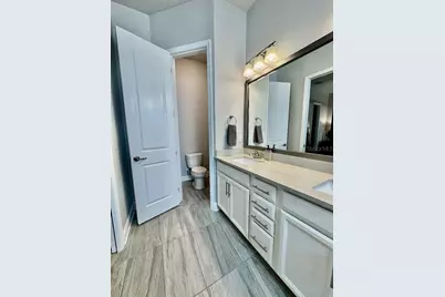 2317 Lindstrom Street, Sarasota, FL 34237 - Photo 23