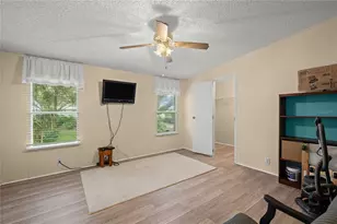 34945 Buck Rd, Zephyrhills, FL 33541 - Photo 35