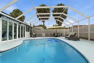 7101 Shenandoah Ct, Tampa, FL 33615 - Photo 43