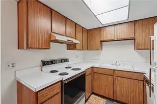 4050 4th St N, Saint Petersburg, FL 33703 - Photo 31