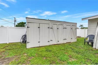 5891 33rd Avenue N, Saint Petersburg, FL 33710 - Photo 49