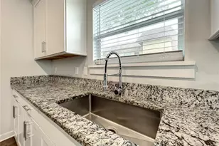 3715 W Wisconsin Ave, Tampa, FL 33611 - Photo 23