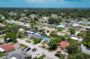 9735 50th Ave N, Madeira Beach, FL 33708 - Photo 5
