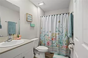 7580 Freesia Trce, Wesley Chapel, FL 33545 - Photo 25