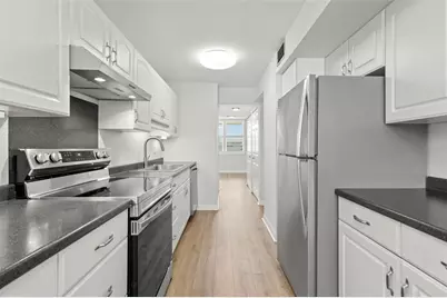 4890 Bay Street NE #330, Saint Petersburg, FL 33703 - Photo 9