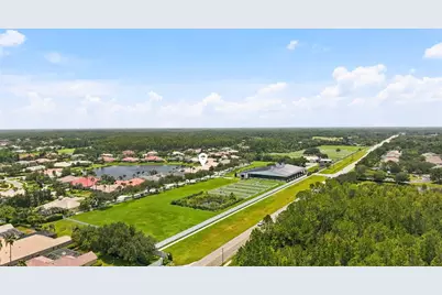 4618 Avenue Longchamps, Lutz, FL 33558 - Photo 65