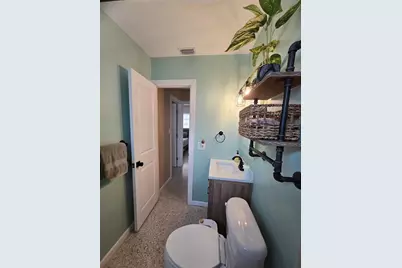 5712 Dartmouth Avenue N, Saint Petersburg, FL 33710 - Photo 17