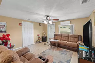 13033 Litewood Dr, Hudson, FL 34669 - Photo 11