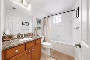 3228 Mangrove Point Dr, Ruskin, FL 33570 - Photo 29