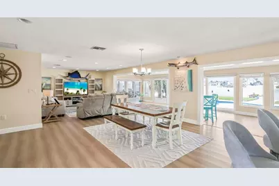 6360 2nd Palm Point, Saint Petersburg, FL 33706 - Photo 5