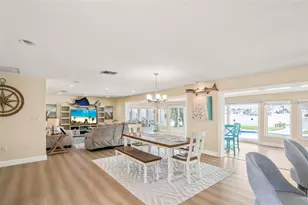 6360 2nd Palm Point, Saint Petersburg, FL 33706 - Photo 5