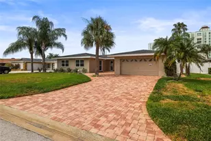 6360 2nd Palm Point, Saint Petersburg, FL 33706 - Photo 3