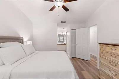 500 Santa Cruz Place NE #F, Saint Petersburg, FL 33703 - Photo 15