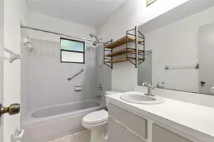 37216 Orange Blossom Ln, Dade City, FL 33525 - Photo 21