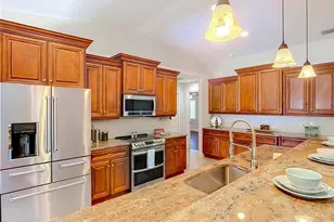 4113 Hollow Hill Dr, Tampa, FL 33624 - Photo 17